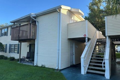 Condo in Oldsmar, Florida, 2 bedrooms № 2196711 - photo 2