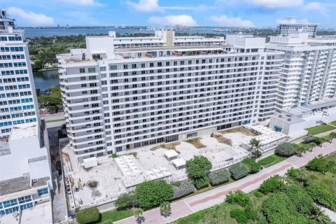 Condominio en venta en Miami Beach, Florida, 1 dormitorio, 84.73 m2 № 2077281 - foto 28