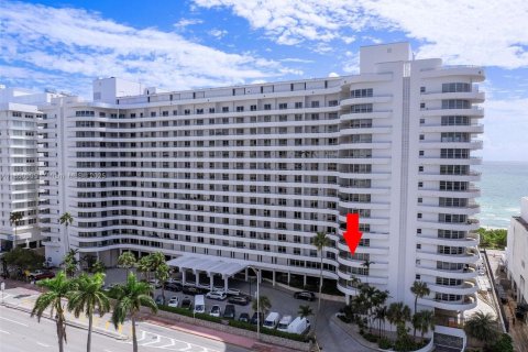 Condominio en venta en Miami Beach, Florida, 1 dormitorio, 84.73 m2 № 2077281 - foto 20