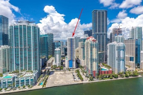 Condominio en venta en Miami, Florida, 1 dormitorio, 76.64 m2 № 1790916 - foto 24