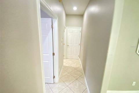 Casa en alquiler en Orlando, Florida, 4 dormitorios, 260.41 m2 № 1842329 - foto 26