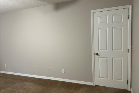 Casa en alquiler en Orlando, Florida, 4 dormitorios, 260.41 m2 № 1842329 - foto 24
