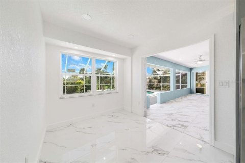 Villa ou maison à vendre à Port Charlotte, Floride: 3 chambres, 185.53 m2 № 1831619 - photo 17