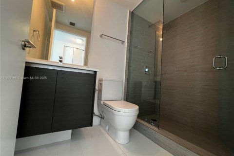 Condominio en alquiler en Sunny Isles Beach, Florida, 3 dormitorios, 175.77 m2 № 1955805 - foto 19