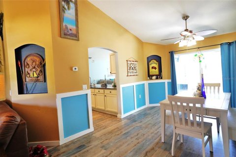 Villa ou maison à vendre à Port Charlotte, Floride: 3 chambres, 174.84 m2 № 2196370 - photo 10
