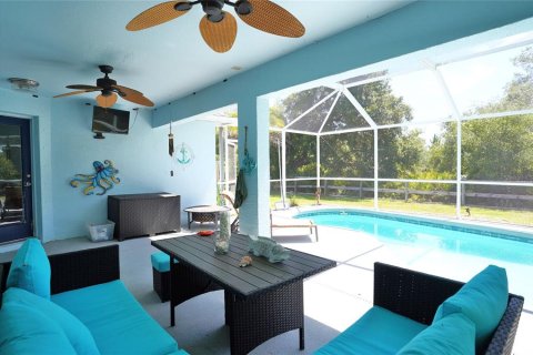 Villa ou maison à vendre à Port Charlotte, Floride: 3 chambres, 174.84 m2 № 2196370 - photo 30