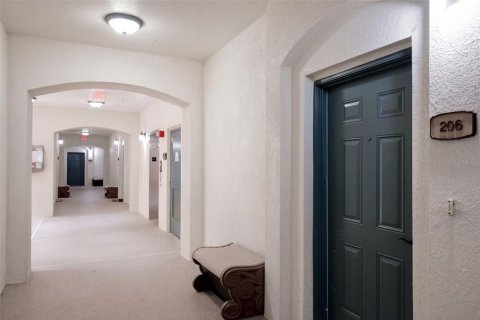 Copropriété à vendre à Windermere, Floride: 3 chambres, 123.75 m2 № 2406639 - photo 4