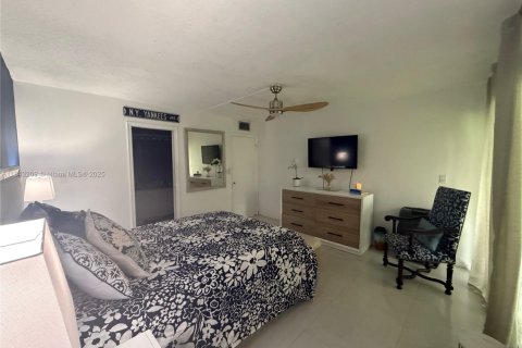 Condominio en venta en Coconut Creek, Florida, 2 dormitorios, 107.4 m2 № 1836364 - foto 2