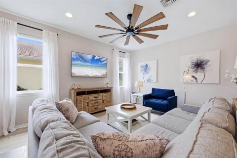 House in Venice, Florida 2 bedrooms, 169.45 sq.m. № 2091598 - photo 11