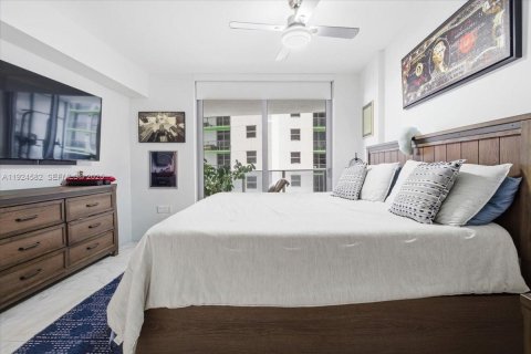 Купить кондоминиум в Майами, Флорида 1 спальня, 90.95м2, № 1987677 - фото 16