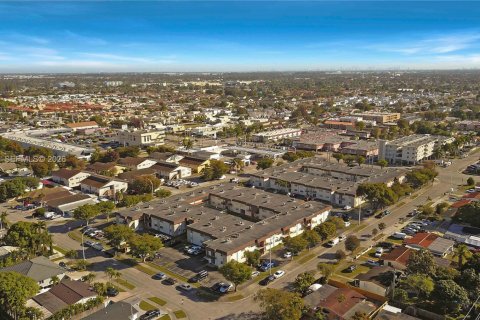 Купить кондоминиум в Хайалиа, Флорида 2 спальни, 84.54м2, № 2025753 - фото 30