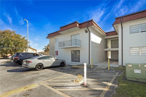 Купить кондоминиум в Хайалиа, Флорида 2 спальни, 84.54м2, № 2025753 - фото 27