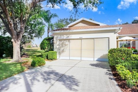 Condo à Sun City Center, Floride, 2 chambres  № 2124277