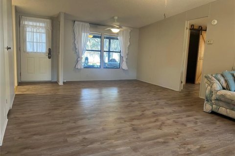Appartement à louer à Hawthorne, Floride: 3 chambres, 130.25 m2 № 1869019 - photo 10