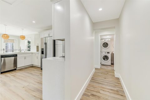 Casa en venta en West Palm Beach, Florida, 3 dormitorios, 107.21 m2 № 2432459 - foto 14