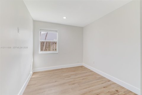 Casa en venta en West Palm Beach, Florida, 3 dormitorios, 107.21 m2 № 2432459 - foto 13