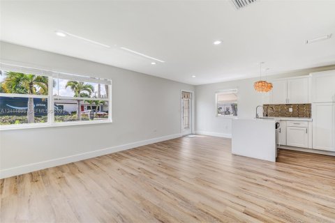 Casa en venta en West Palm Beach, Florida, 3 dormitorios, 107.21 m2 № 2432459 - foto 9