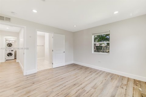 Casa en venta en West Palm Beach, Florida, 3 dormitorios, 107.21 m2 № 2432459 - foto 22