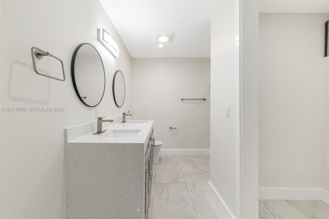 Casa en venta en West Palm Beach, Florida, 3 dormitorios, 107.21 m2 № 2432459 - foto 25