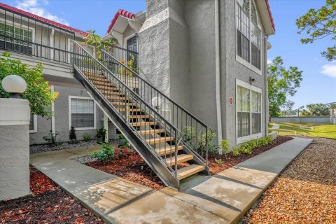 Condo in Casselberry, Florida, 2 bedrooms  № 1743229 - photo 24