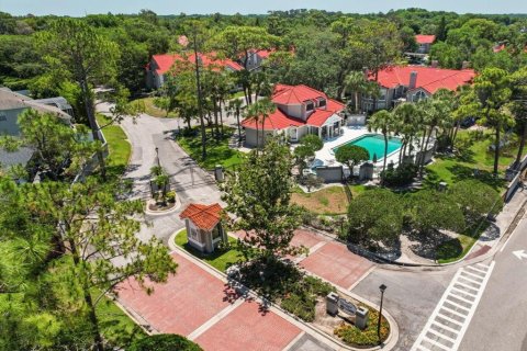 Condo in Casselberry, Florida, 2 bedrooms  № 1743229 - photo 1