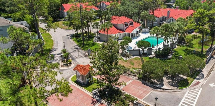 Condo in Casselberry, Florida, 2 bedrooms  № 1743229