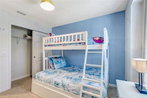 Adosado en venta en Davenport, Florida, 5 dormitorios, 251.39 m2 № 1723647 - foto 5