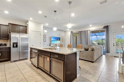 Adosado en venta en Davenport, Florida, 5 dormitorios, 251.39 m2 № 1723647 - foto 25