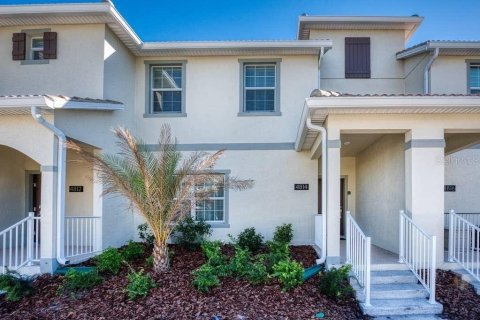Adosado en STOREY LAKE en Kissimmee, Florida 4 dormitorios, 177.81 m2 № 2225980