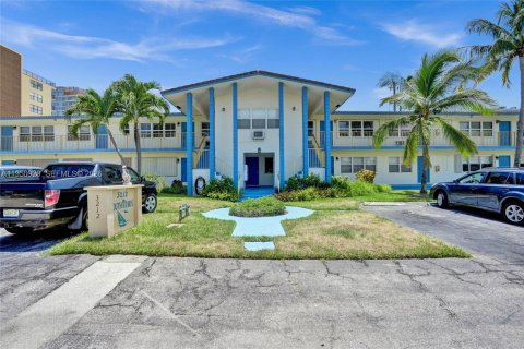 Купить кондоминиум в Помпано-Бич, Флорида 2 спальни, 106.84м2, № 2007067 - фото 21