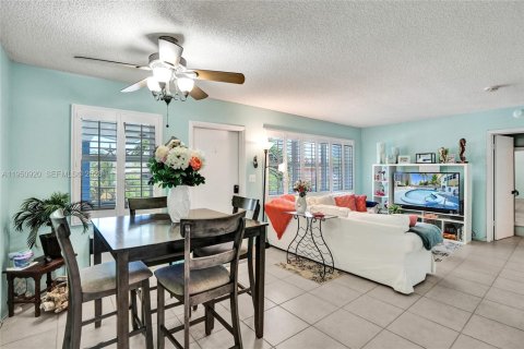 Купить кондоминиум в Помпано-Бич, Флорида 2 спальни, 106.84м2, № 2007067 - фото 7