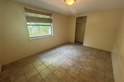 Casa en alquiler en Gainesville, Florida, 6 dormitorios, 228.91 m2 № 1743656 - foto 12