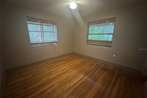 Casa en alquiler en Gainesville, Florida, 6 dormitorios, 228.91 m2 № 1743656 - foto 9