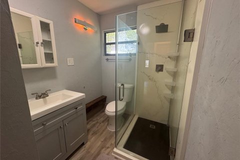 Casa en alquiler en Gainesville, Florida, 6 dormitorios, 228.91 m2 № 1743656 - foto 8