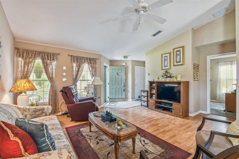 House in Poinciana, Florida 2 bedrooms, 100.8 sq.m. № 1656780 - photo 9