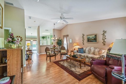 House in Poinciana, Florida 2 bedrooms, 100.8 sq.m. № 1656780 - photo 7