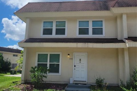Townhouse in Sarasota, Florida 3 bedrooms, 116.13 sq.m. № 2383791 - photo 4