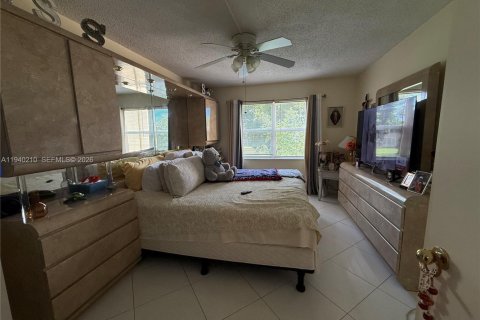 Купить кондоминиум в Санрайз, Флорида 1 спальня, 57.6м2, № 1997188 - фото 15