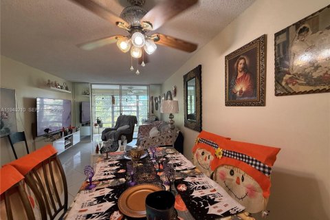 Купить кондоминиум в Санрайз, Флорида 1 спальня, 57.6м2, № 1997188 - фото 10