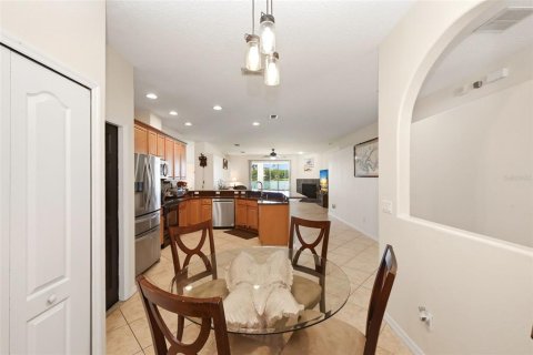 Villa ou maison à louer à Orlando, Floride: 4 chambres, 277.59 m2 № 2383739 - photo 22
