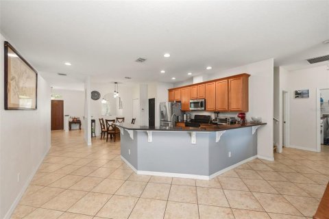 Villa ou maison à louer à Orlando, Floride: 4 chambres, 277.59 m2 № 2383739 - photo 17