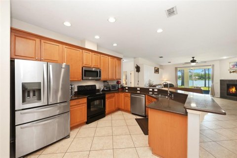 Villa ou maison à louer à Orlando, Floride: 4 chambres, 277.59 m2 № 2383739 - photo 14