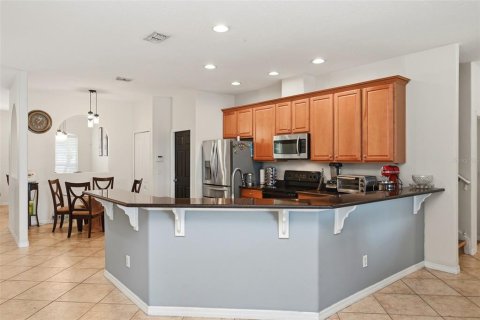 Villa ou maison à louer à Orlando, Floride: 4 chambres, 277.59 m2 № 2383739 - photo 18