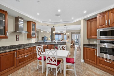 Condominio en venta en Daytona Beach Shores, Florida, 3 dormitorios, 225.29 m2 № 2156927 - foto 27