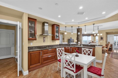 Condominio en venta en Daytona Beach Shores, Florida, 3 dormitorios, 225.29 m2 № 2156927 - foto 26