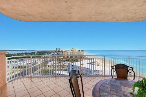 Condominio en venta en Daytona Beach Shores, Florida, 3 dormitorios, 225.29 m2 № 2156927 - foto 21
