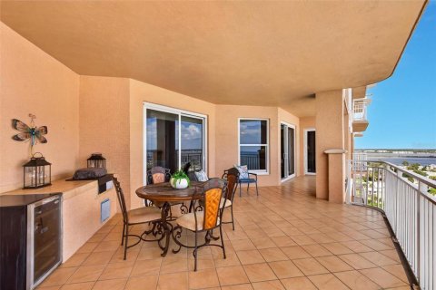 Condominio en venta en Daytona Beach Shores, Florida, 3 dormitorios, 225.29 m2 № 2156927 - foto 18