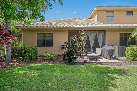 Townhouse in Ellenton, Florida 3 bedrooms, 155.15 sq.m. № 2234357 - photo 27