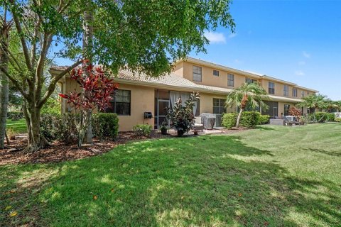 Townhouse in Ellenton, Florida 3 bedrooms, 155.15 sq.m. № 2234357 - photo 28