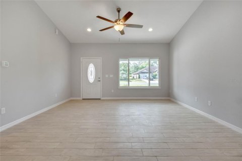 House in Ocala, Florida 3 bedrooms, 126.53 sq.m. № 1916373 - photo 20